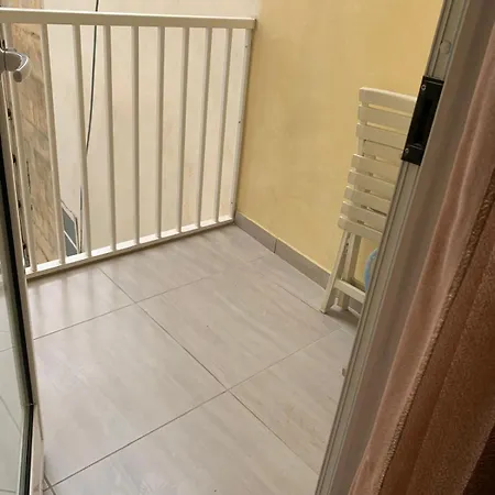 Apartment Spacious In Downtown *